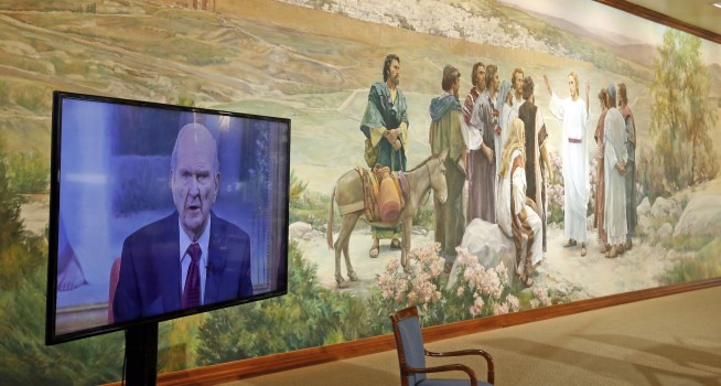 Mormon church appoints 93-year-old ex-surgeon as president