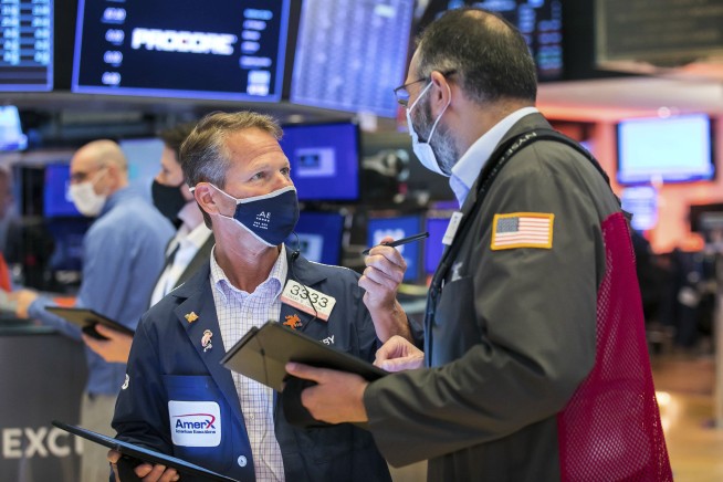 Stocks move higher on Wall Street after 3 days of losses