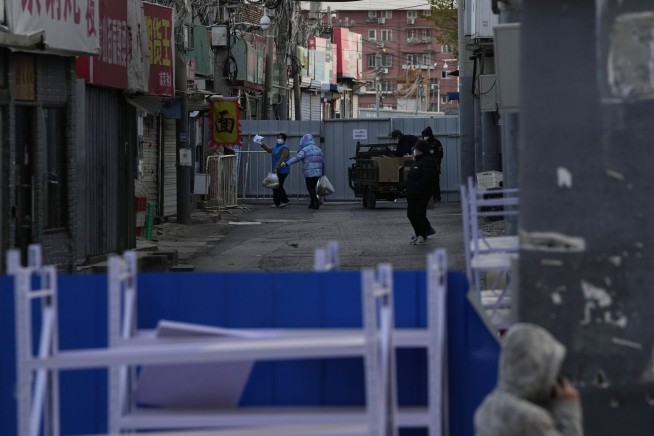 Xinjiang loosens some restrictions after lockdown protests