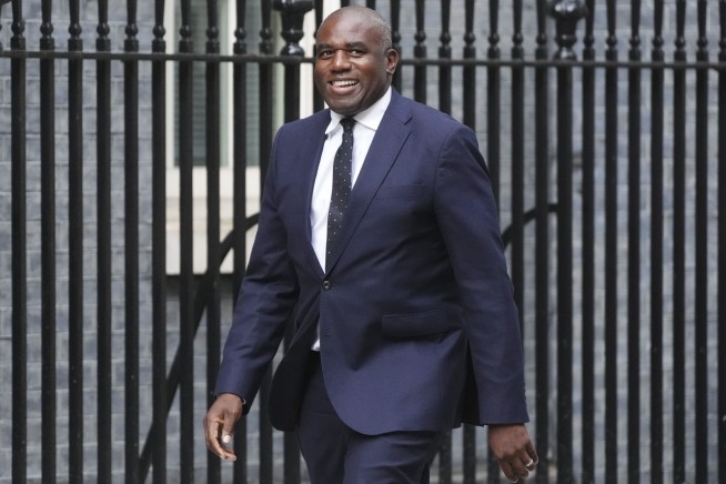 Starmer overhauls his government after his deputy prime minister resigns over a tax error