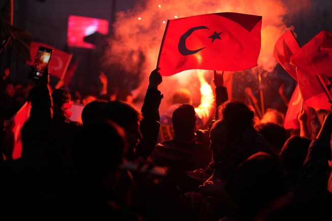 Turkey's Erdogan wins another term as president, extends rule into 3rd decade