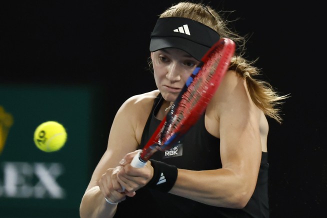 Sabalenka beats Rybakina for Australian Open women's title