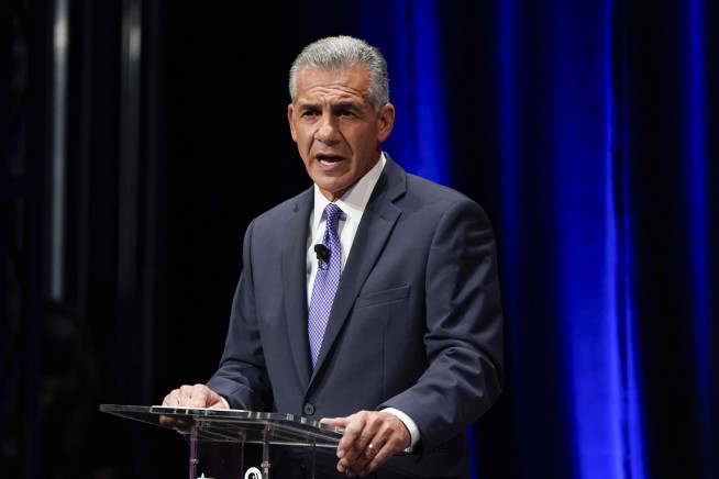 NJ governor's race has Murphy, Ciattarelli in dead heat