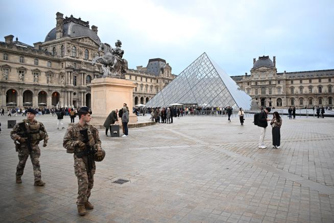 Paris prosecutor says arrested man is thought to be 4th member of Louvre heist gang