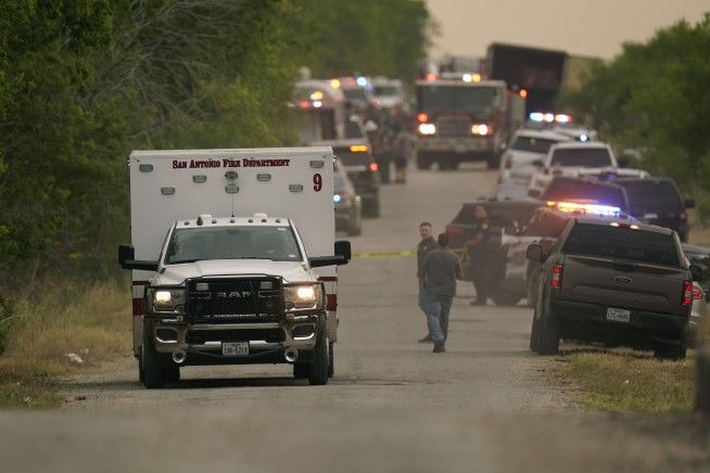 50 migrants die in trailer abandoned in San Antonio heat