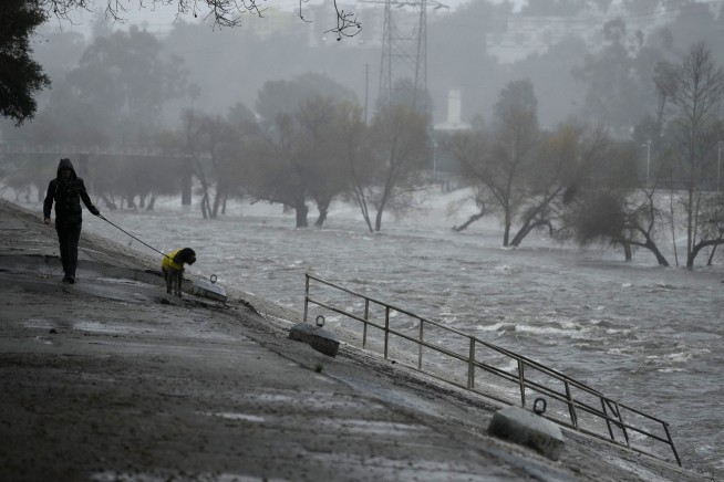 Record rainfall, triple-digit winds, hundreds of mudslides. Here's California's storm by the numbers