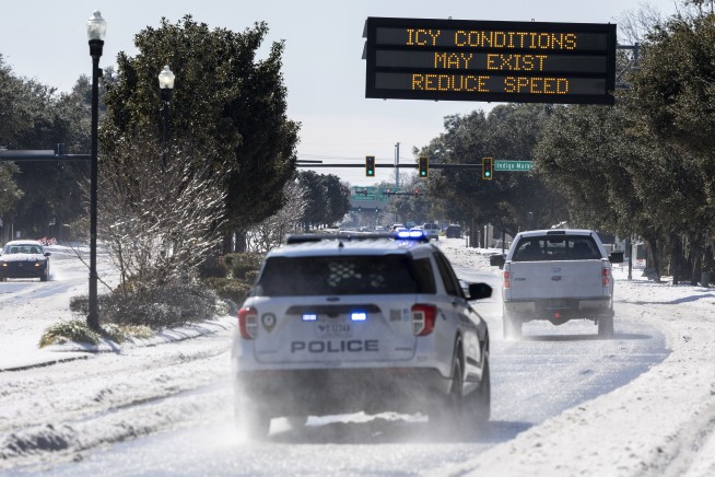 Southern cities get creative to clear leftover snow and ice after rare winter storm