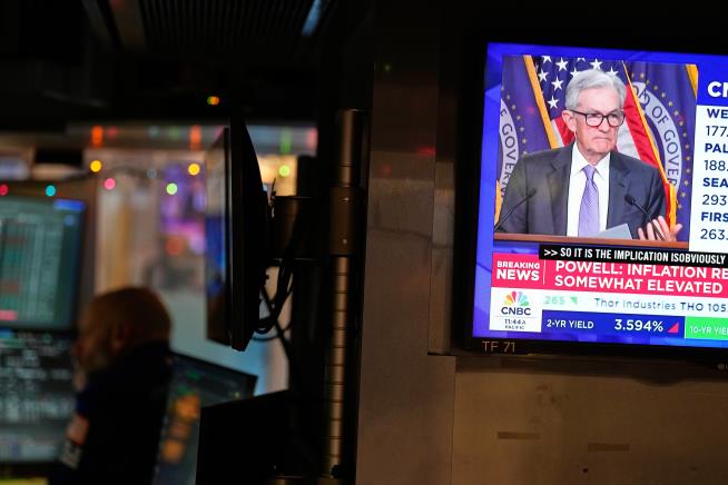 US stocks rise after the Fed cuts rates and hopes build for more