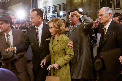 Review: 'Bridge of Spies' is an absorbing slow burn