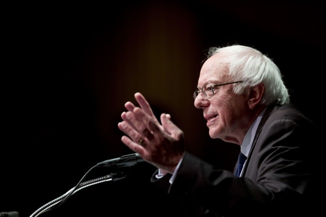 The Latest: Sanders expected to endorse Clinton Tues in NH