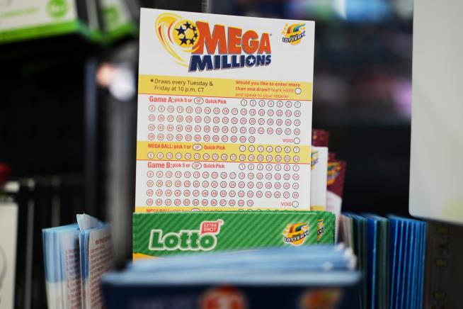 Winning ticket for $980 million jackpot sold in Georgia, Mega Millions says