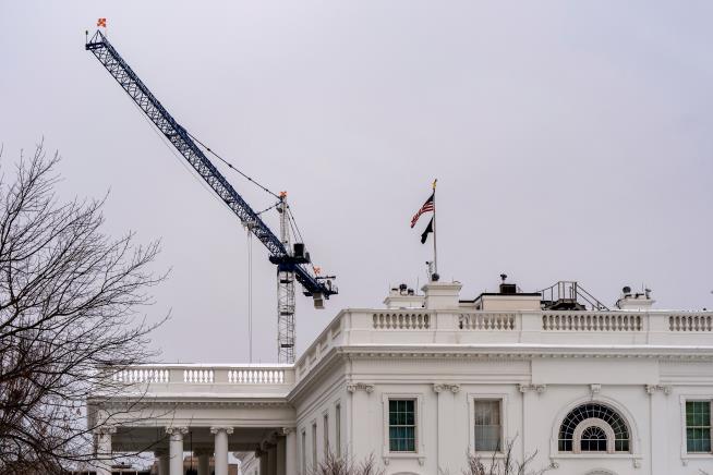 Arts panel made up of Trump appointees approves his White House ballroom proposal