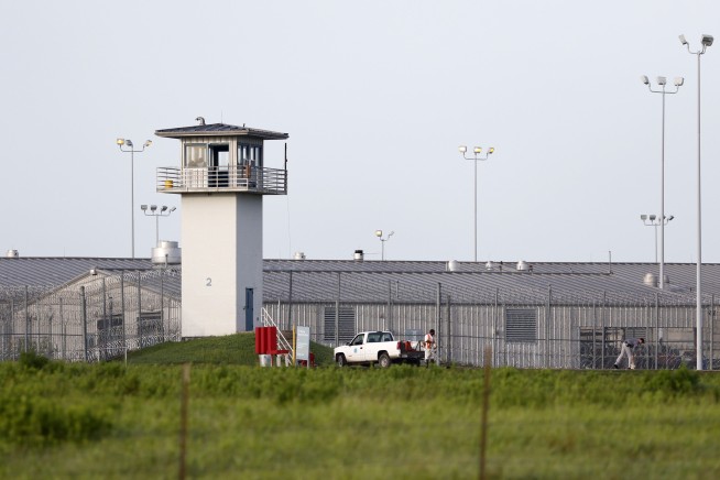 Judge says extreme heat in Texas prisons is unconstitutional but doesn't order they install AC