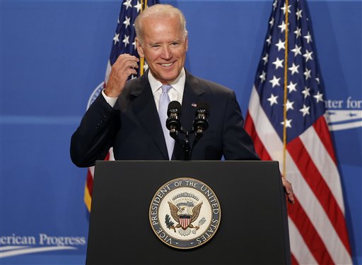 Obama says US should have paid maternity leave