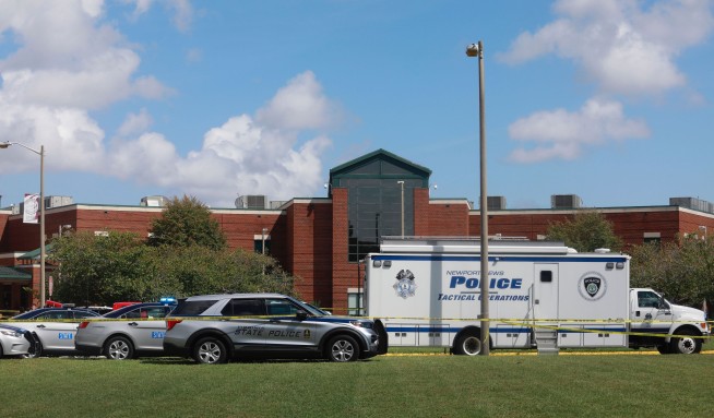 Police: 2 wounded in shooting at Virginia high school