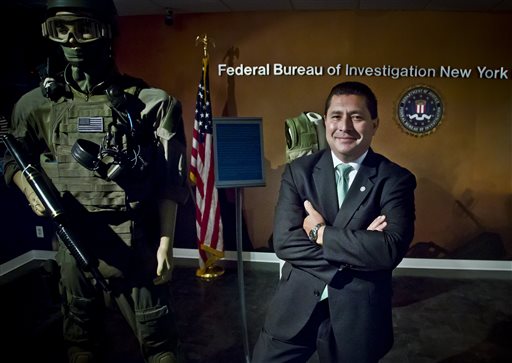 New Yorker rises from school teacher to FBI boss