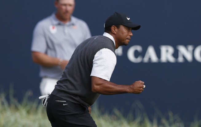 Woods creates buzz at Carnoustie with 66 at British Open