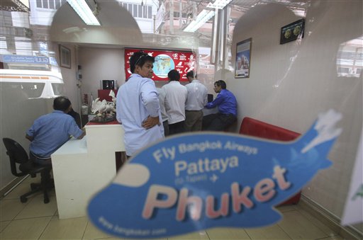 Man with stolen passport on jet is asylum seeker