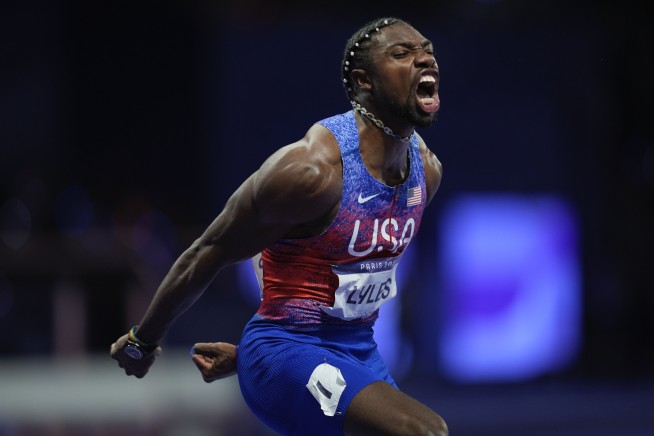Noah Lyles wins a historically close Olympic 100-meter sprint by five-thousandths of a second