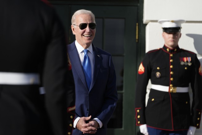 US jet shoots down unknown object flying off Alaska coast