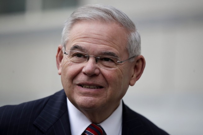 New Jersey Sen. Menendez's bribery trial ends in a hung jury