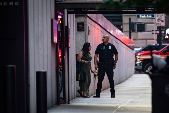 Gunman kills 4, including police officer, in shooting at New York City office tower