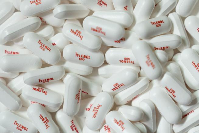 New research bolsters evidence that Tylenol doesn't raise the risk of autism despite Trump's claims