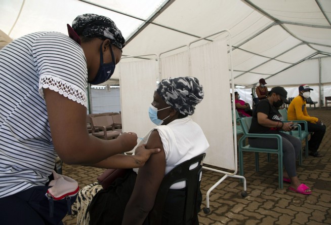 Omicron brings COVID-19 vaccine inequity 'home to roost'