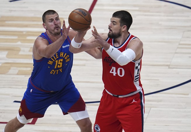 Westbrook fuels Nuggets' comeback to edge Clippers 112-110 in OT in teams' NBA playoff opener