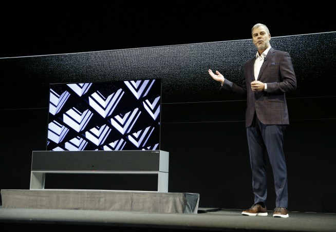 CES 2019: TV set maker LG makes its sets disappear