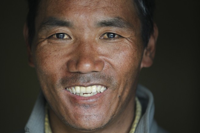 Sherpa guide Kami Rita scales Mount Everest for a record 28th time