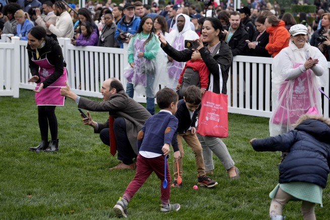 White House Easter egg roll draws a huge crowd after storm-delayed start