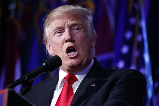 The Latest: Obama invites Trump to White House