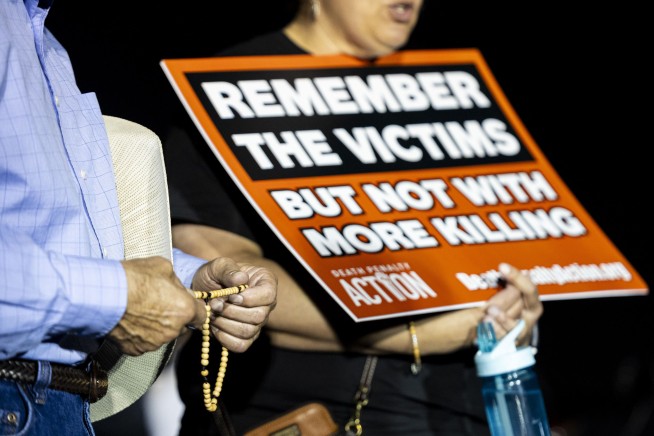 Utah man who killed woman is put to death by lethal injection in state's first execution since 2010