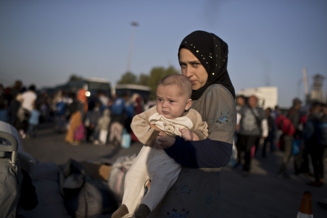 The Latest: Croatia detains 2 migrants for hijacking bus