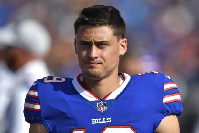 Ex-Bills punter Araiza won't be charged in alleged gang rape