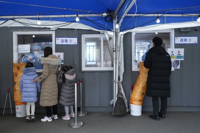 S. Korea marks deadliest day of pandemic as hospitals buckle