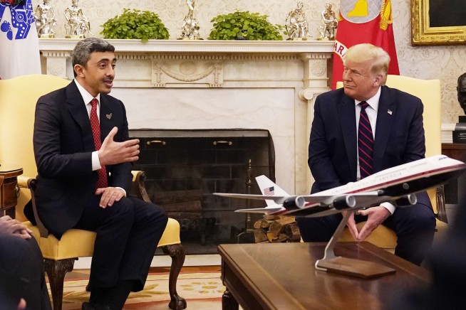 Trump presides as Israel, 2 Arab states sign historic pacts