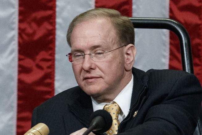 2 more House Democrats say they will not seek reelection