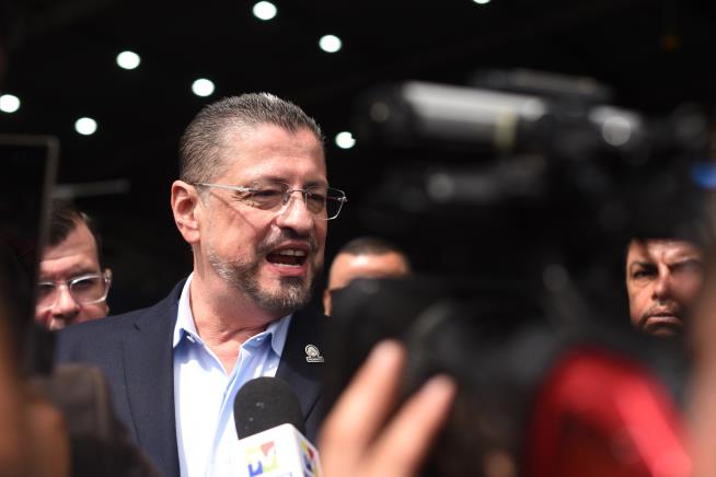 Costa Rica's security director says plot to assassinate president uncovered