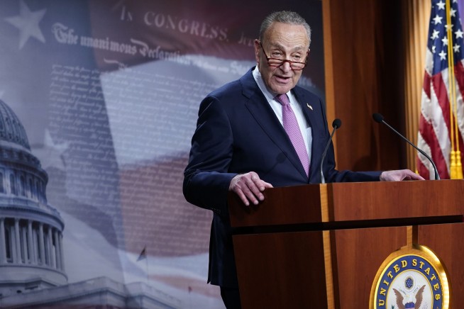 Biden, top Democrats swing behind bipartisan virus aid bill