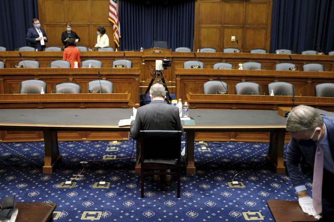 Virus whistleblower tells lawmakers US lacks vaccine plan