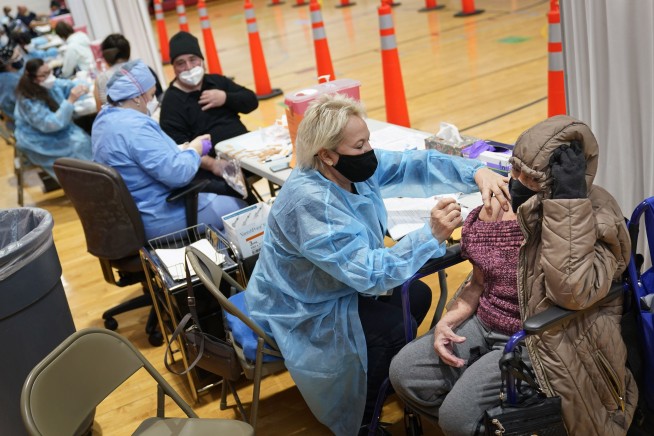 VIRUS TODAY: Biden tightens virus rules, boosts vaccinations