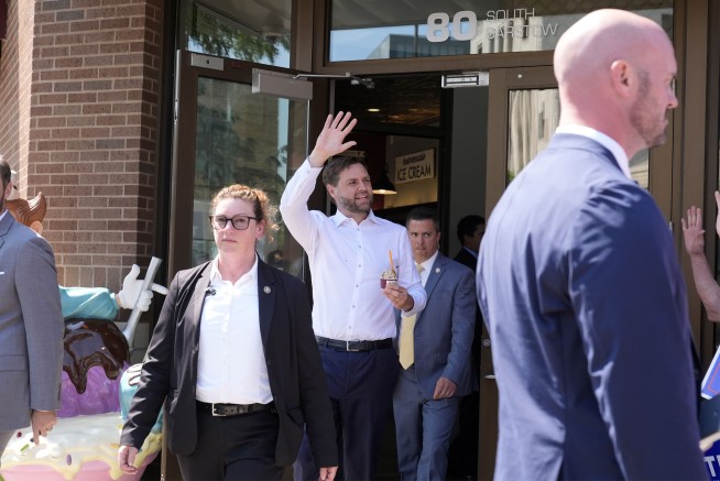 News outlets were leaked insider material from the Trump campaign. They chose not to print it