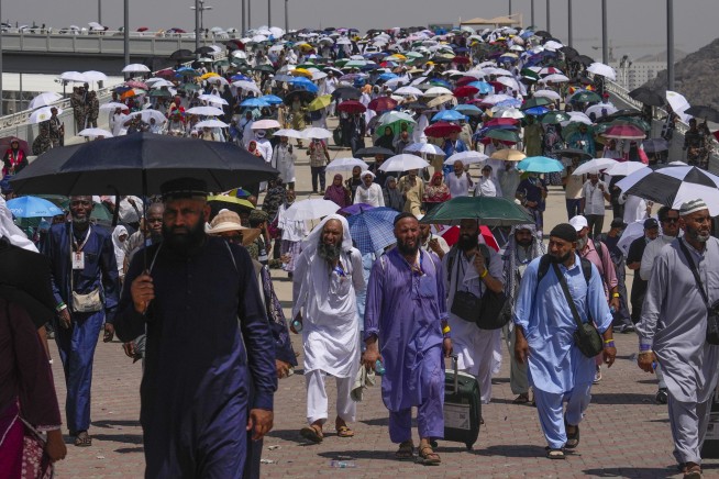 Hundreds died during this year's Hajj pilgrimage in Saudi Arabia amid intense heat, officials say