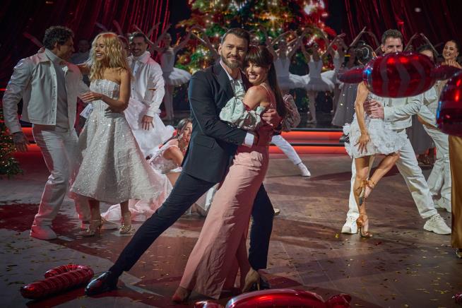 Ukraine's own 'Dancing with the Stars' is back on for a special episode with wartime heroes