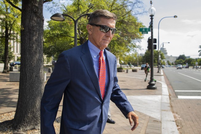 AP Exclusive: Justice Dept dropping Flynn's criminal case