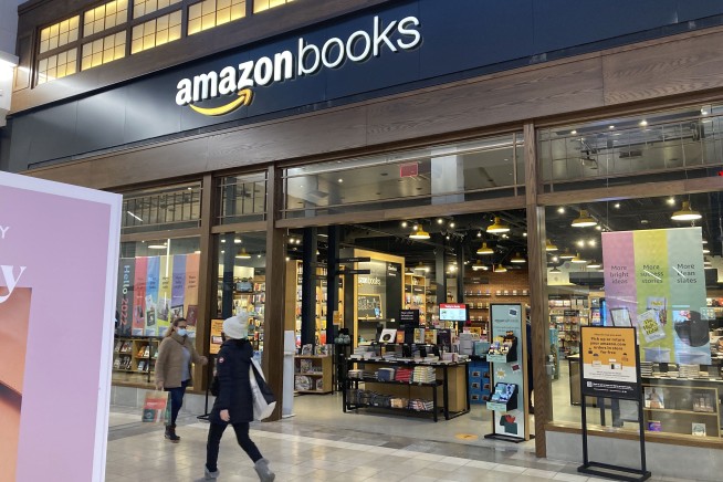 Amazon shuttering its physical bookstores and 4-star shops
