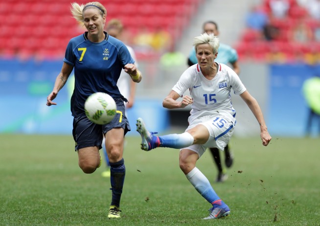 The Latest: US women ousted by Sweden after penalty kicks