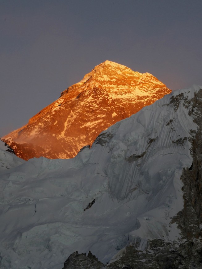 Nepali climbers say outcrop near top of Everest is intact